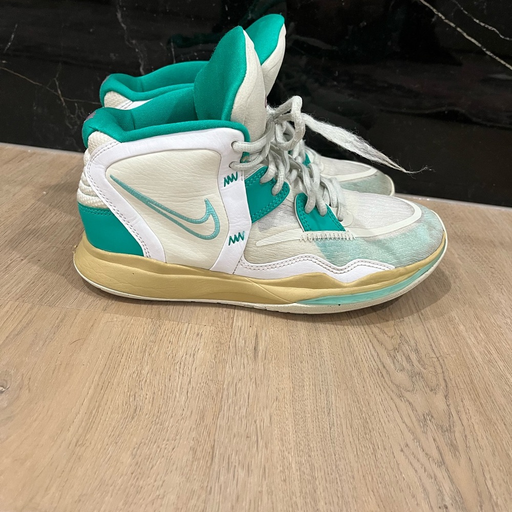 Nike Kyrie Infinity Basketball Shoes Dynamic Turq DD0334-002 YOUTH 5.5